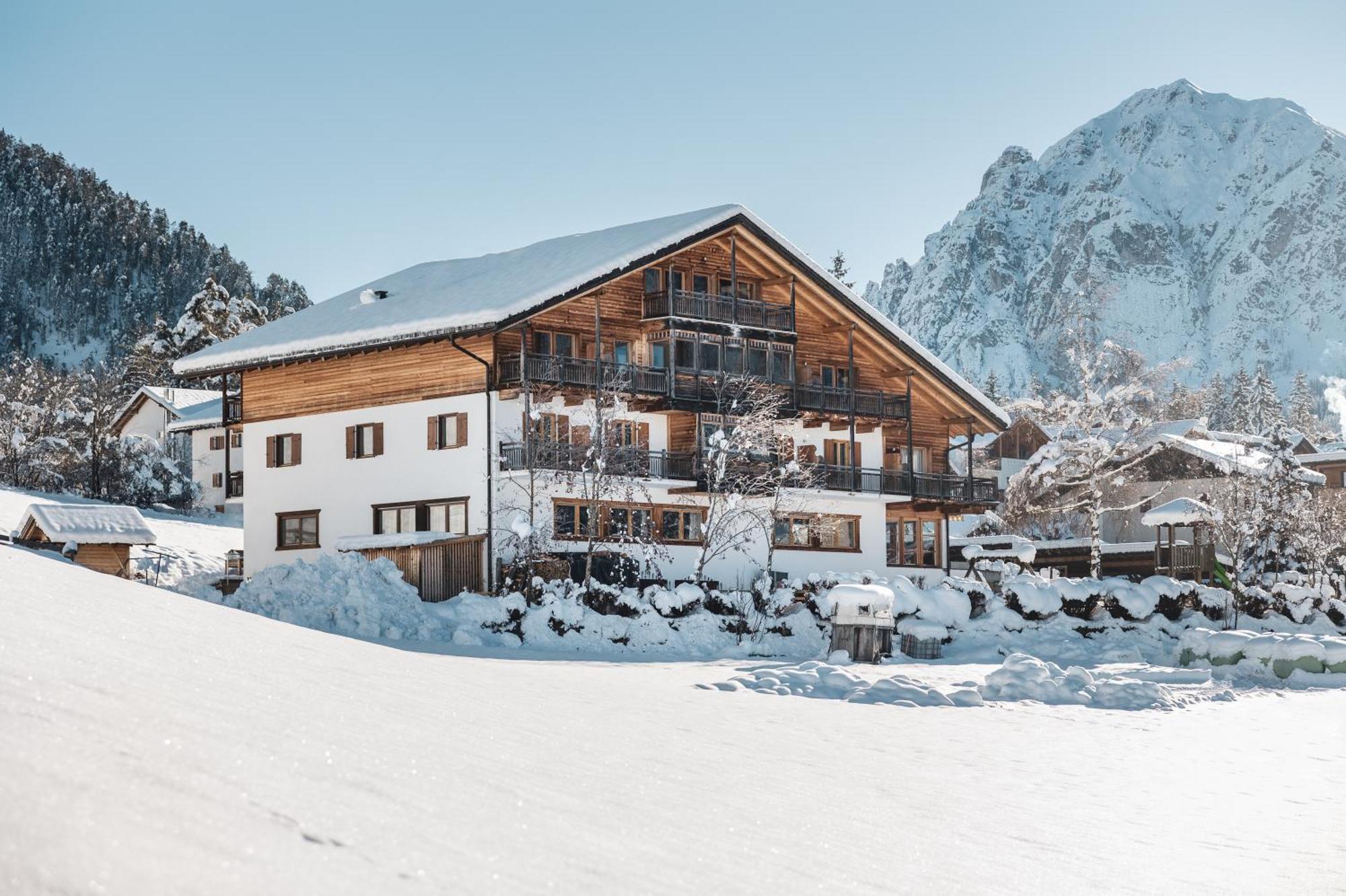 Berghotel Majarei Сан-Виджилио-ди-Мареббе Экстерьер фото
